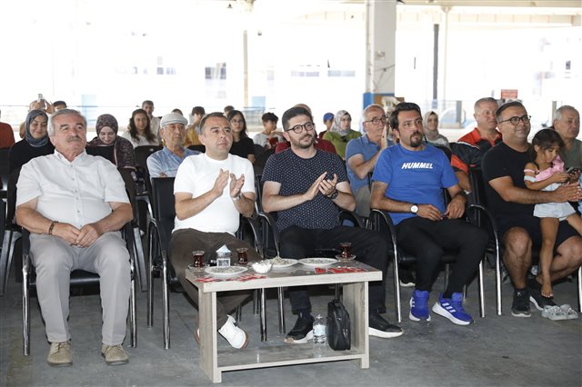 Filenin Sultanları’nı 2026 FIVB Kadınlar Voleybol Milletler Ligi şampiyonluğu dolayısıyla yürekten kutluyoruz. 