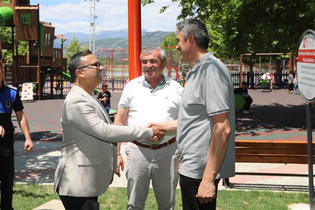 Bucak Belediye Başkan Vekili Özcan Duran Farklı Programlarda Vatandaşlarla Buluştu