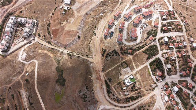 Altınkent Konutları’nda 8 yıldır devam eden kanalizasyon sorununu çözüme kavuşturduk.