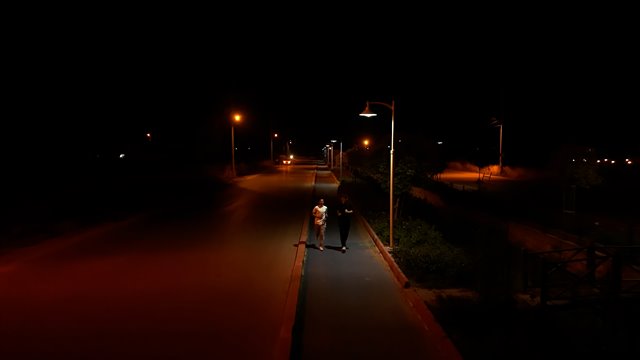 Çamlıca, Fatih ve Yeni Mahalle güzergâhında yer alan Gazi Caddesi’ndeki yürüyüş ve bisiklet yolumuzu aydınlattık.