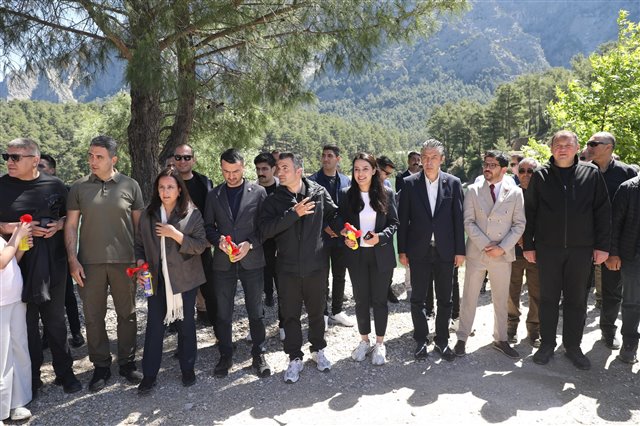 ​Valimiz Sayın Tülay BAYDAR BİLGİHAN’ın himayelerinde Karacaören’de düzenlenen Doğa ve Su Sporları Etkinliği’ne katıldık.