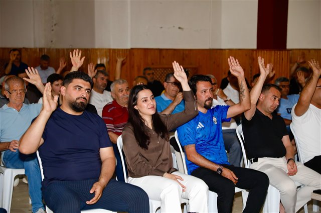 Oğuzhansporumuzun Genel Kurulu’nda camiamızla bir araya geldik.