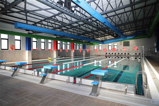 Yarı Olimpik Yüzme Havuzu