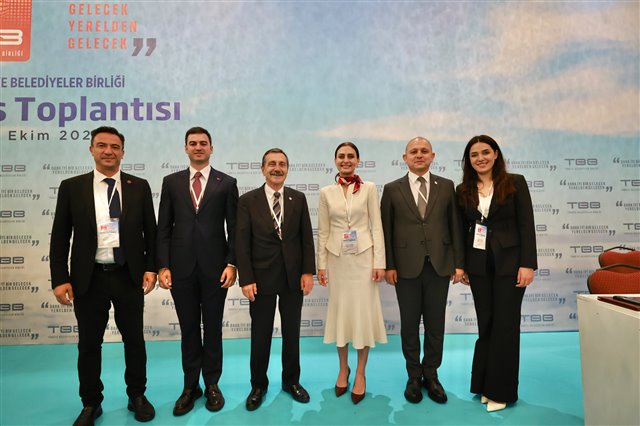 ​Türkiye Belediyeler Birliği Olağanüstü Meclis Toplantısı’na katılarak gerçekleştirilen başkan vekilliği seçiminde oyumuzu kullandık.