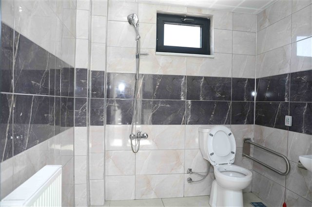 Yarı Olimpik Yüzme Havuzu