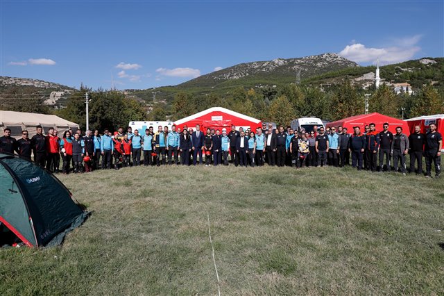 Afetlerde Sağlık Hizmetleri 3. Bölge Kampı kapsamında İncirhanı’nda gerçekleştirilen kurtarma tatbikatlarına katıldık. 