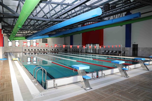Yarı Olimpik Yüzme Havuzu