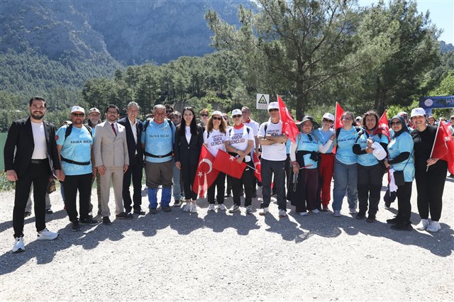 ​Valimiz Sayın Tülay BAYDAR BİLGİHAN’ın himayelerinde Karacaören’de düzenlenen Doğa ve Su Sporları Etkinliği’ne katıldık.