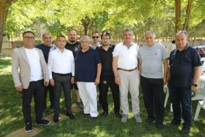 Bucak Belediye Başkan Vekili Özcan Duran Farklı Programlarda Vatandaşlarla Buluştu