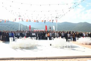 1 Mayıs; emeğin, alın terinin ve dayanışmanın en güçlü sesidir.