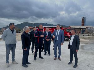 İlçe Kaymakamımız Sayın Can Kazım Kuruca ve Belediye Başkan Yardımcımız Sayın Hüseyin Göktur, yapımı devam eden Afet Eğitim Merkezi’nde yürütülen çalışmaları yerinde inceledi.