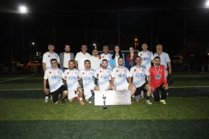​Kızılkaya Belediyesi tarafından düzenlenen Halı Saha Futbol Turnuvası’nı, finalde Kızılkaya FK’yı 7-1 mağlup ederek Bucak Belediyesi olarak şampiyon tamamladık. 