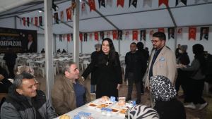 Ramazan ayının bereketini ve birlik ruhunu paylaşmak için Bucak Belediyesi iftar çadırında ilk iftarımızı yaptık.